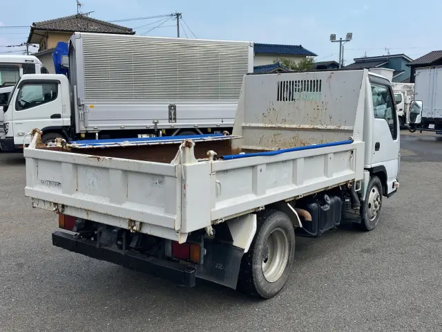 いすゞ エルフ TKG-NKR85AN(2WD)の写真3