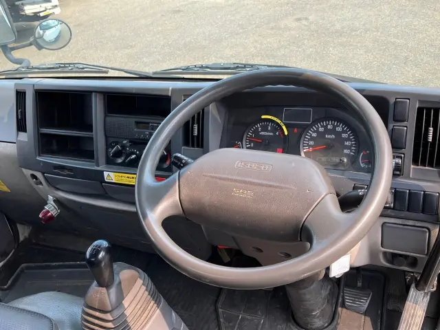 いすゞ エルフ TKG-NKR85AN(2WD)の写真21