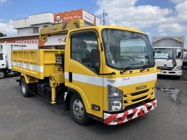 いすゞ エルフ TRG-NMR85AN(2WD)の写真2