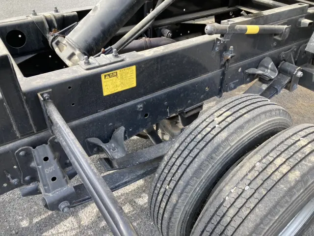 いすゞ エルフ TRG-NMR85AN(2WD)の写真18