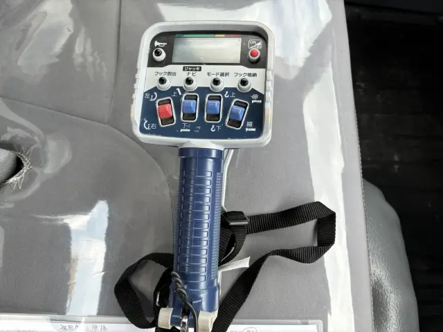 いすゞ エルフ TRG-NMR85AN(2WD)の写真25