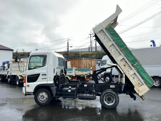 日野 レンジャー TKG-FC9JCAP(2WD)の写真5
