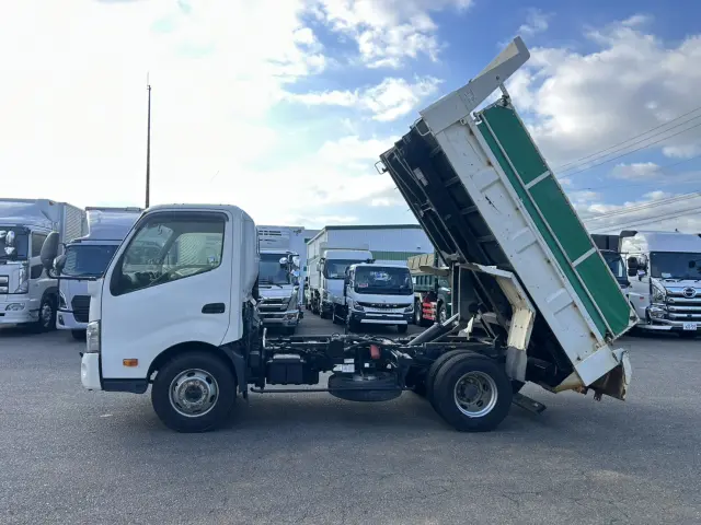 日野 デュトロ 2KG-XZU700X(2WD)の写真7