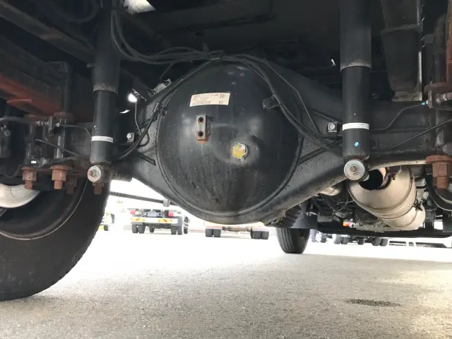 三菱 キャンター 2PG-FEB80(2WD)の写真16