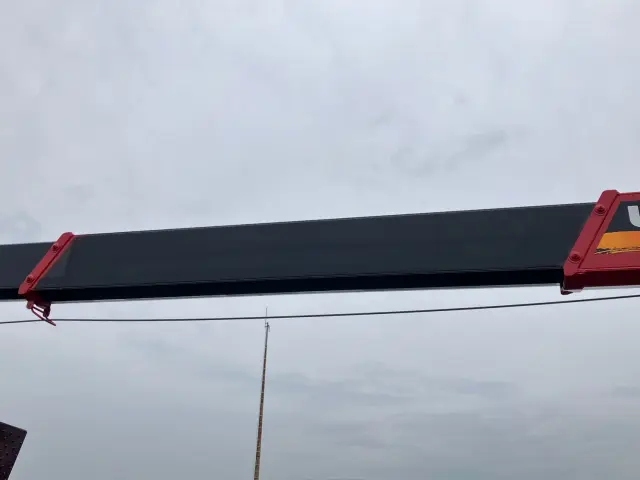 三菱 ファイター 2DG-FQ62F(6x4)の写真12