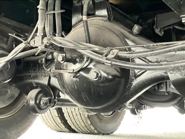 三菱 ファイター 2DG-FQ62F(6x4)の写真17