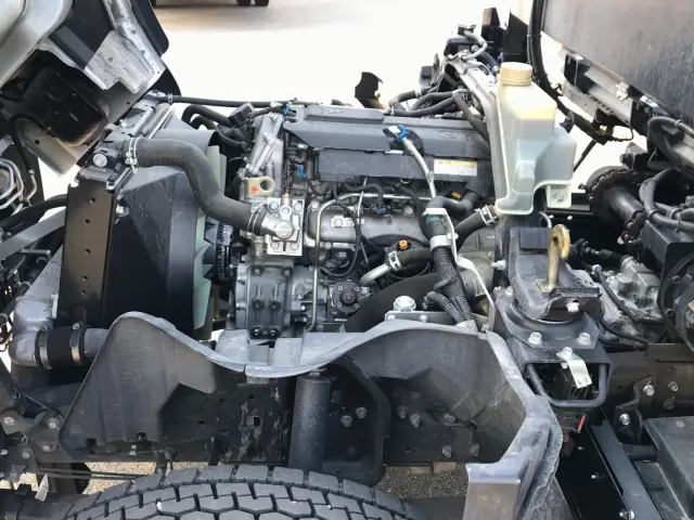 三菱 キャンター 2PG-FEB80(2WD)の写真18