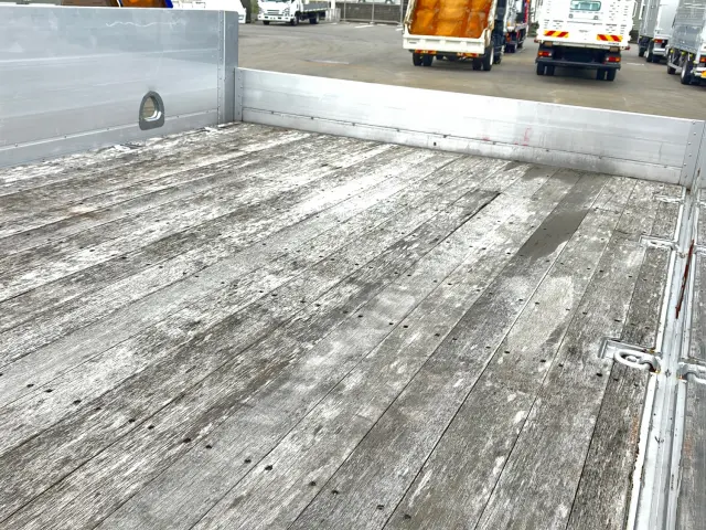 日野 レンジャー 2KG-FE2ACA(2WD)の写真9