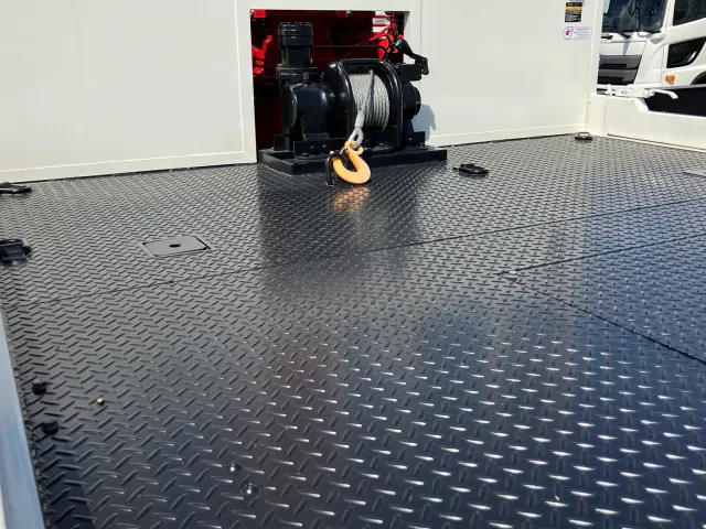 日野 レンジャー 2KG-FE2ACA(2WD)の写真9