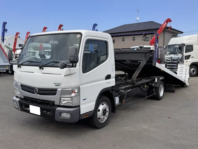 日産 アトラス TPG-FEB8W(2WD)の写真1