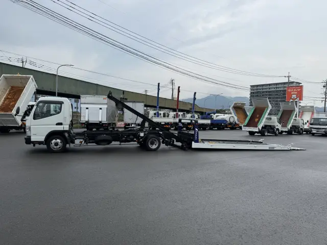 三菱 キャンター TPG-FEB50(2WD)の写真5