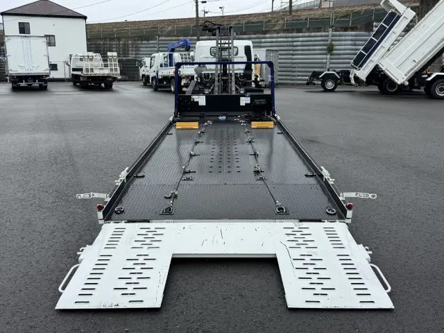 三菱 キャンター TPG-FEB50(2WD)の写真8