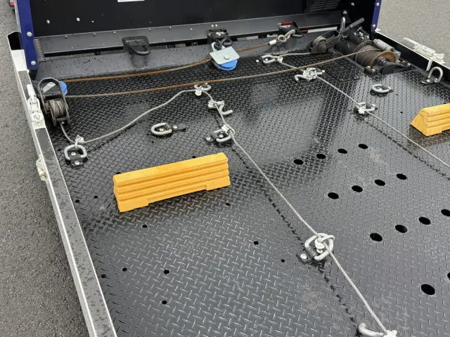 三菱 キャンター TPG-FEB50(2WD)の写真10