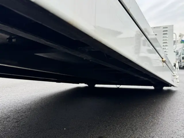 三菱 キャンター TPG-FEB50(2WD)の写真17