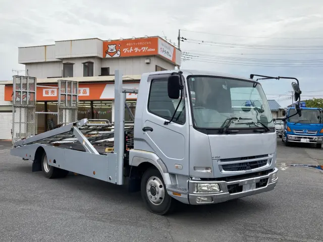 三菱 ファイター PA-FK71F(2WD)の写真2