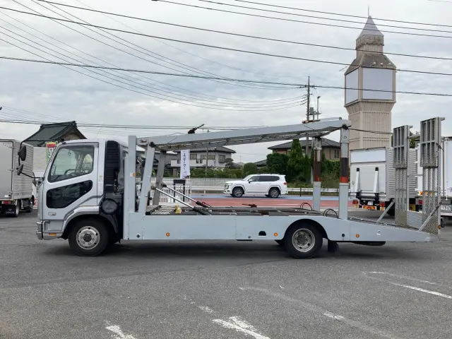 三菱 ファイター PA-FK71F(2WD)の写真5