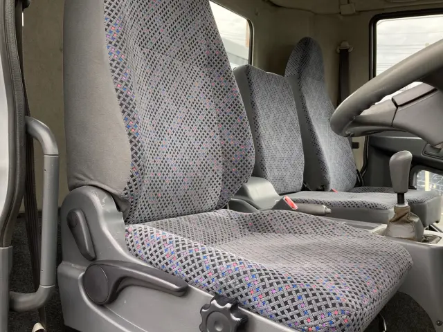 三菱 ファイター PA-FK71F(2WD)の写真20