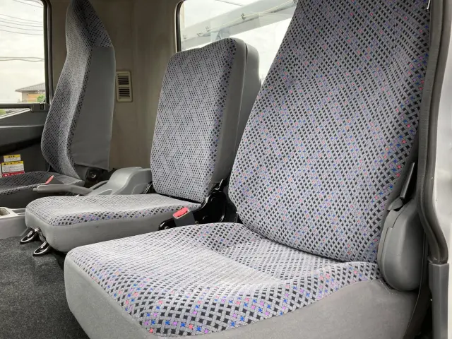 三菱 ファイター PA-FK71F(2WD)の写真21