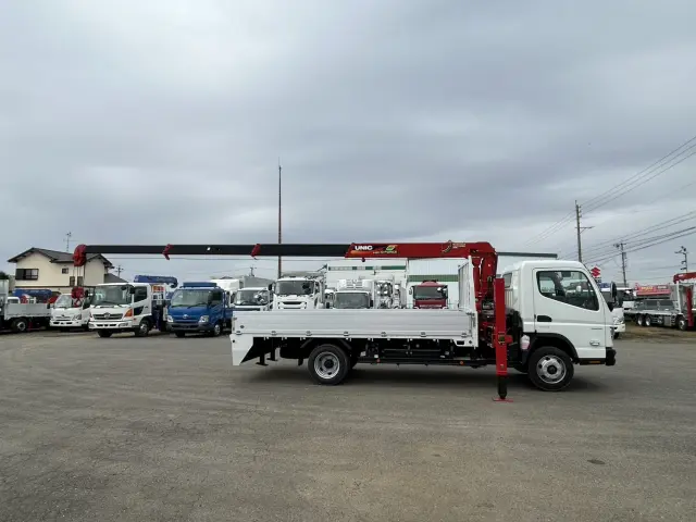 三菱 キャンター 2RG-FEB80(2WD)の写真6