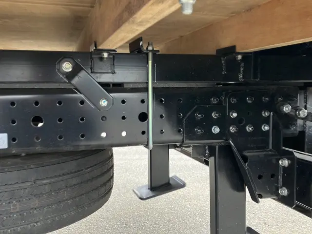 三菱 キャンター 2RG-FEB80(2WD)の写真14