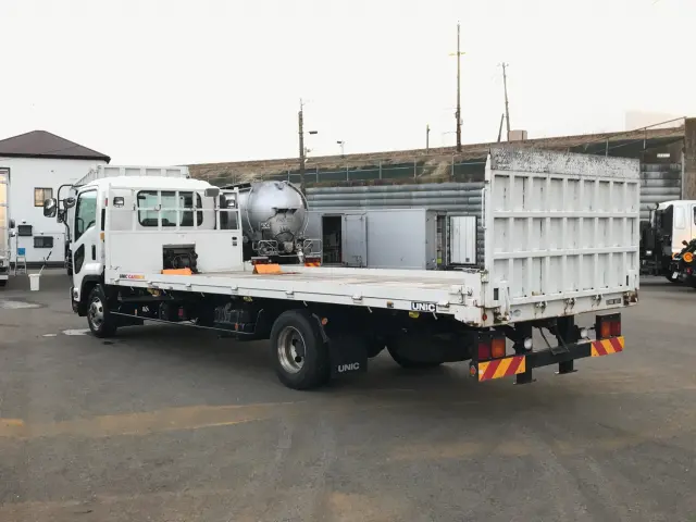 いすゞ フォワード TKG-FRR90S1(2WD)の写真4