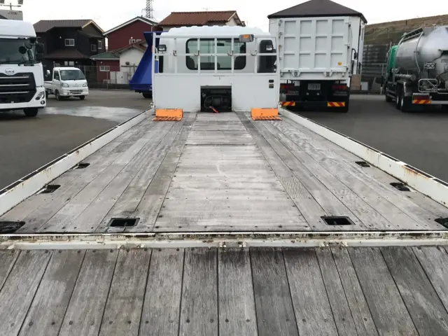 いすゞ フォワード TKG-FRR90S1(2WD)の写真9