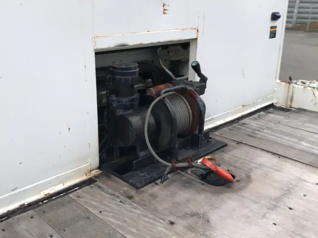 いすゞ フォワード TKG-FRR90S1(2WD)の写真13