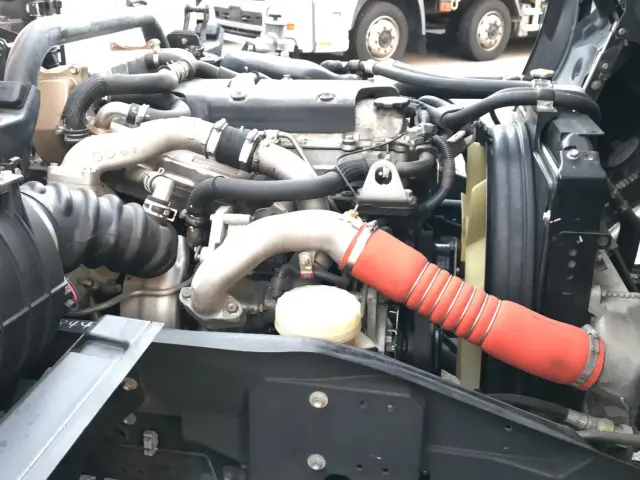 いすゞ フォワード TKG-FRR90S1(2WD)の写真19