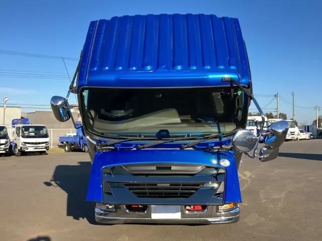 いすゞ ギガ 2PG-CYH77D(8x4)の写真26