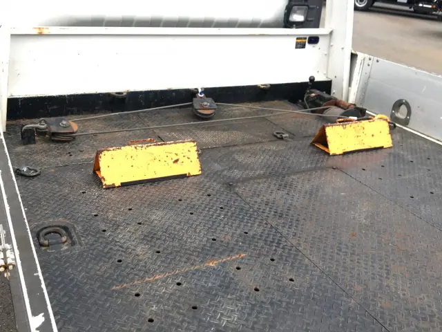 いすゞ エルフ TRG-NPR85AN(2WD)の写真10