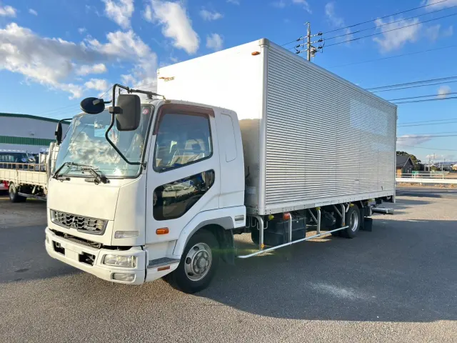三菱 ファイター TKG-FK64F(2WD)の写真1