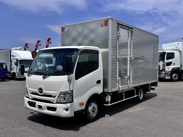 日野 デュトロ 2RG-XZU710M(2WD)の写真1