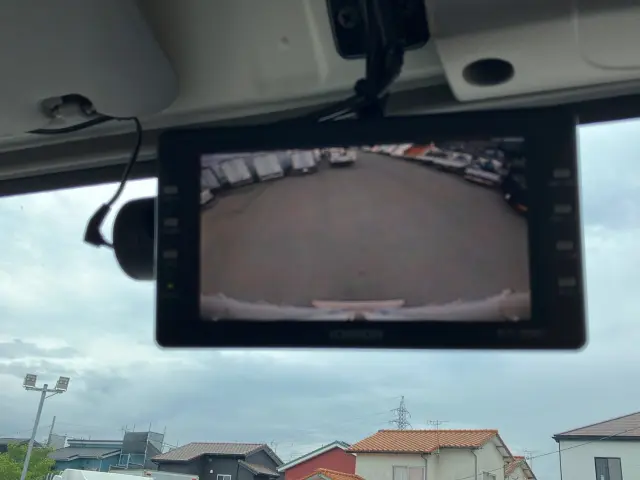 いすゞ エルフ BKG-NLR85AN(2WD)の写真18