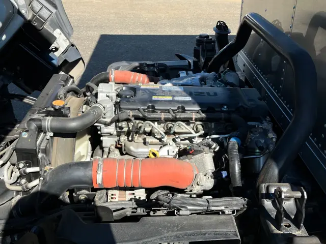 いすゞ エルフ 2RG-NPR88AN(2WD)の写真13