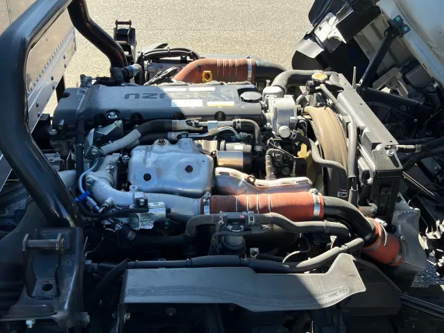 いすゞ エルフ 2RG-NPR88AN(2WD)の写真14