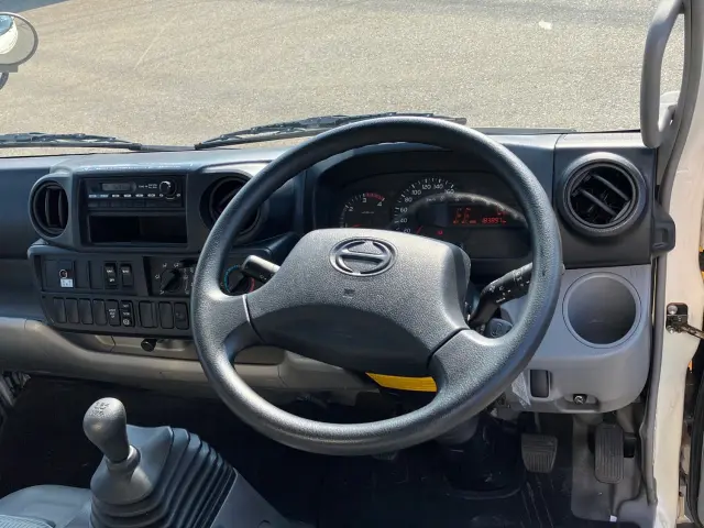 日野 デュトロ TKG-XZC605M(2WD)の写真17
