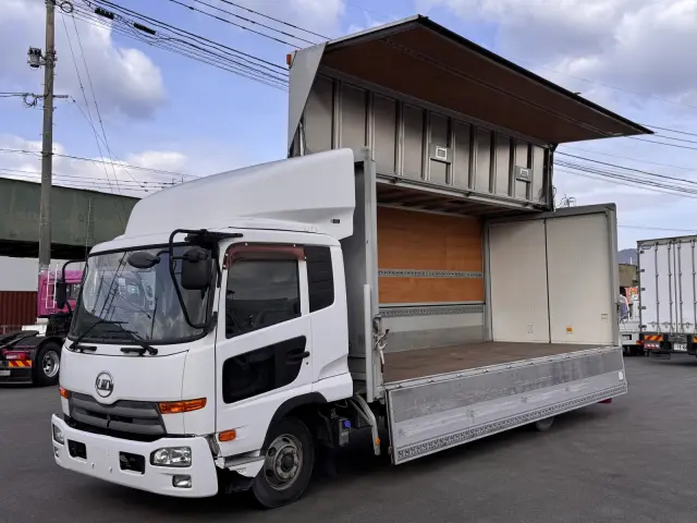ＵＤ コンドル SKG-MK38L(2WD)の写真1