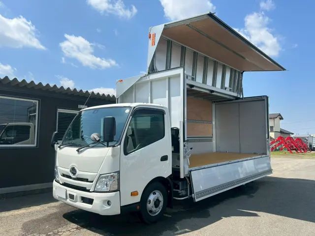 日野 デュトロ 2KG-XZU722M(2WD)の写真1