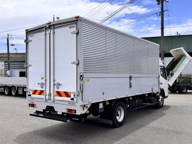 三菱 キャンター TPG-FEB80(2WD)の写真3