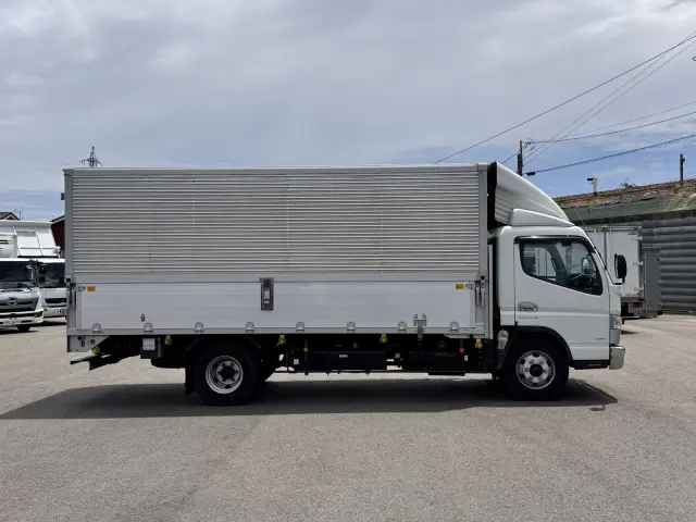 三菱 キャンター TPG-FEB80(2WD)の写真8
