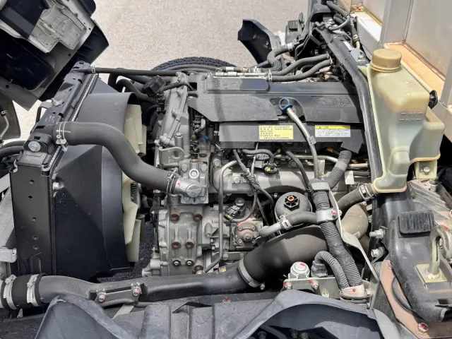 三菱 キャンター TPG-FEB80(2WD)の写真16