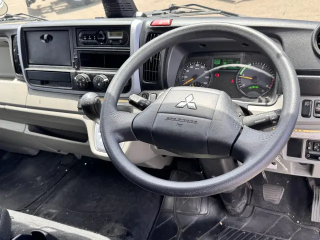 三菱 キャンター TPG-FEB80(2WD)の写真20