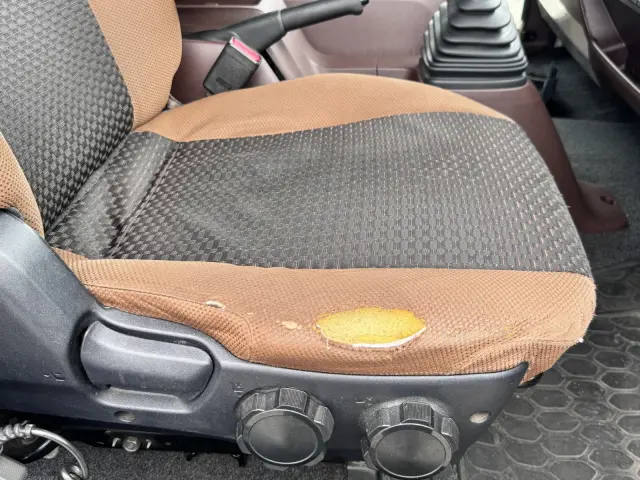 日野 レンジャー 2PG-FD2ABG(2WD)の写真21