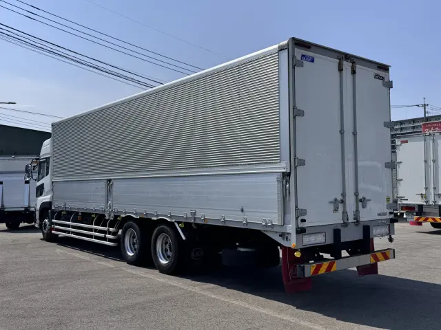 ＵＤ クオン 2PG-CD5CA(6x2)の写真4