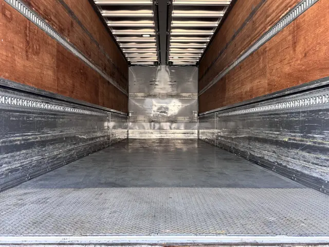 ＵＤ クオン 2PG-CD5CA(6x2)の写真10