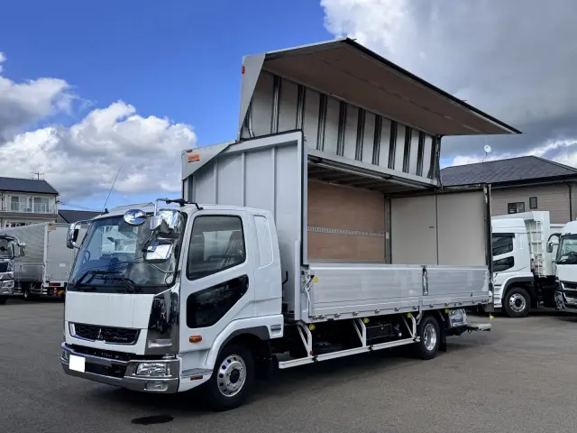 三菱 ファイター 2KG-FK65F(2WD)の写真1