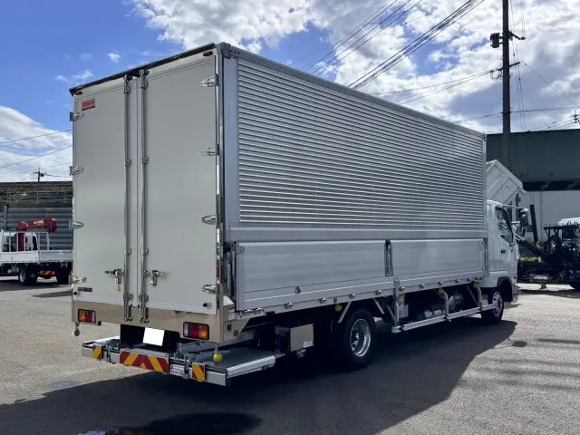 三菱 ファイター 2KG-FK65F(2WD)の写真3