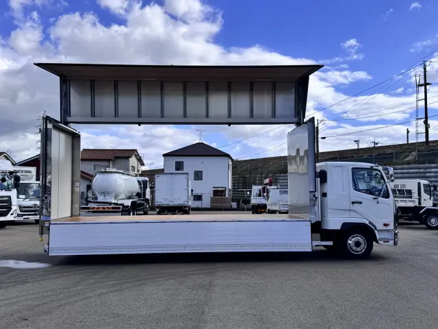 三菱 ファイター 2KG-FK65F(2WD)の写真6