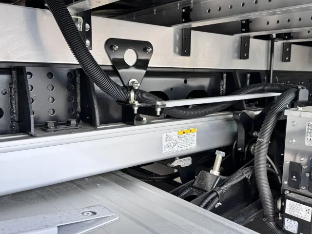 三菱 ファイター 2KG-FK65F(2WD)の写真17