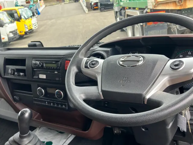 日野 レンジャー 2KG-FD2ABG(2WD)の写真20